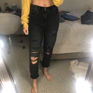 American Eagle Mom Jeans Black